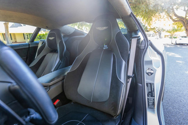 Used 2014 Aston Martin Vanquish Coupe RWD image 25