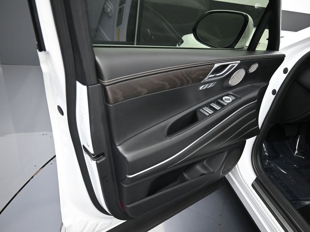 Used 2021 Genesis GV80 2.5T w/ Prestige Package 04 AWD/4WD image 13