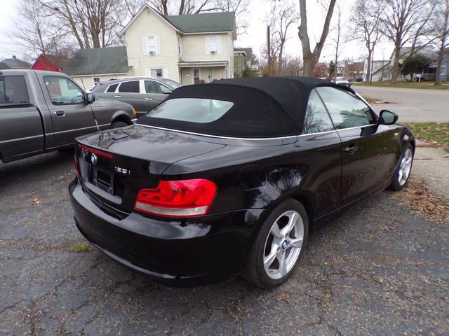 Used 2013 BMW 128i Convertible image 3