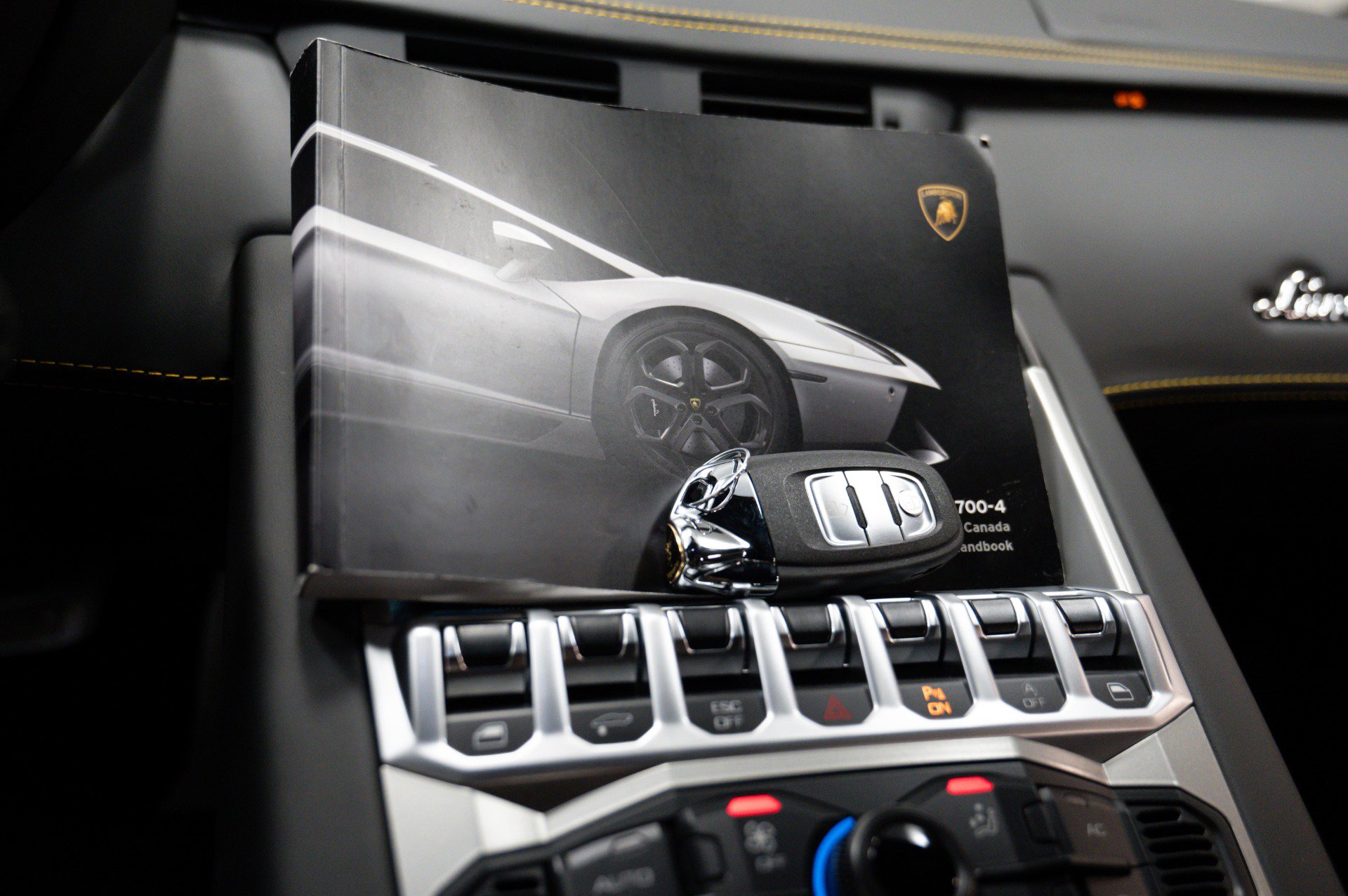 Used 2014 Lamborghini Aventador LP 700-4 image 68