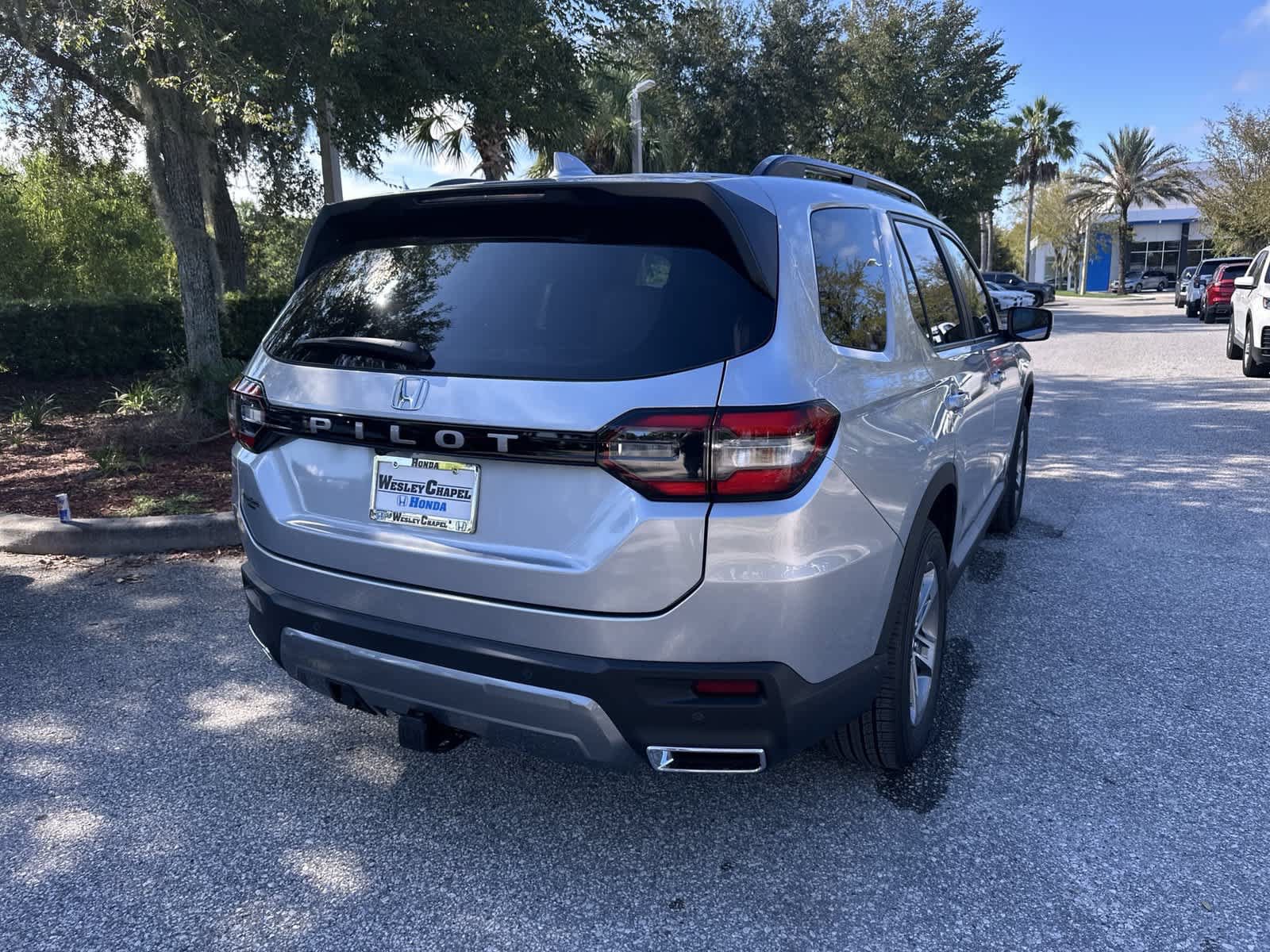 New 2026 Honda Pilot EX-L image 6