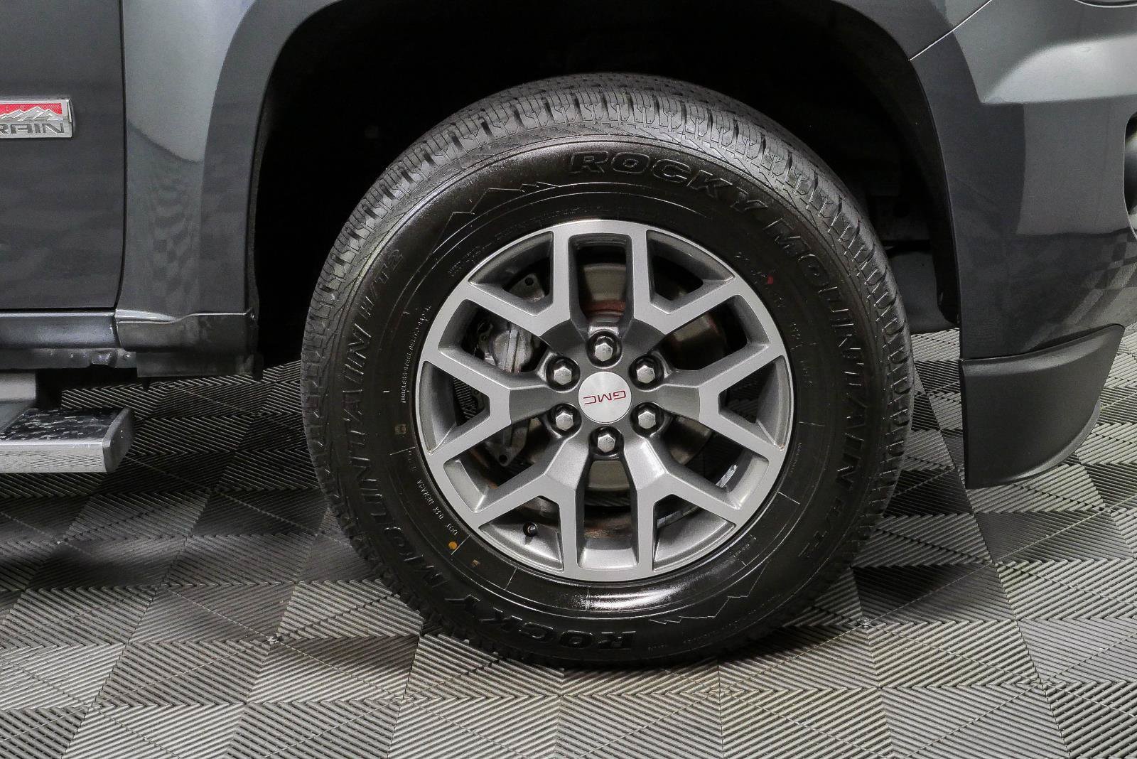 Used 2016 GMC Canyon SLE w/ All Terrain Package AWD/4WD image 35