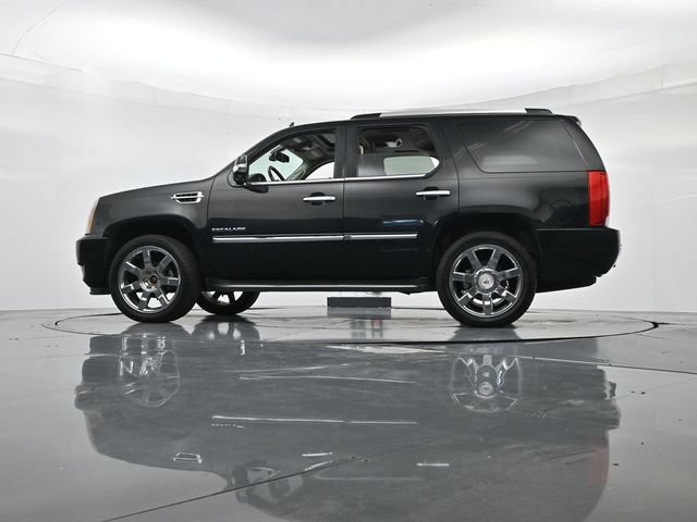 Used 2011 Cadillac Escalade Luxury AWD/4WD image 44