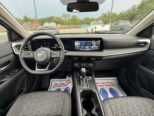New 2025 Nissan Kicks SV image 16