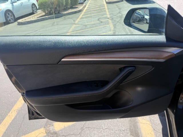 Used 2023 Tesla Model 3 Standard Range RWD image 10