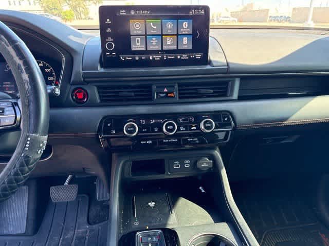 Used 2024 Honda Pilot TrailSport image 20