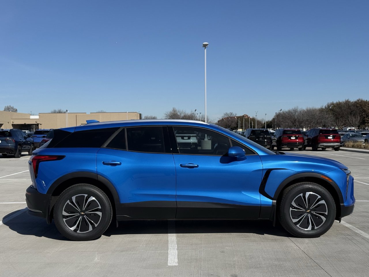 New 2026 Chevrolet Blazer EV LT w/ Super Cruise Package FWD image 3