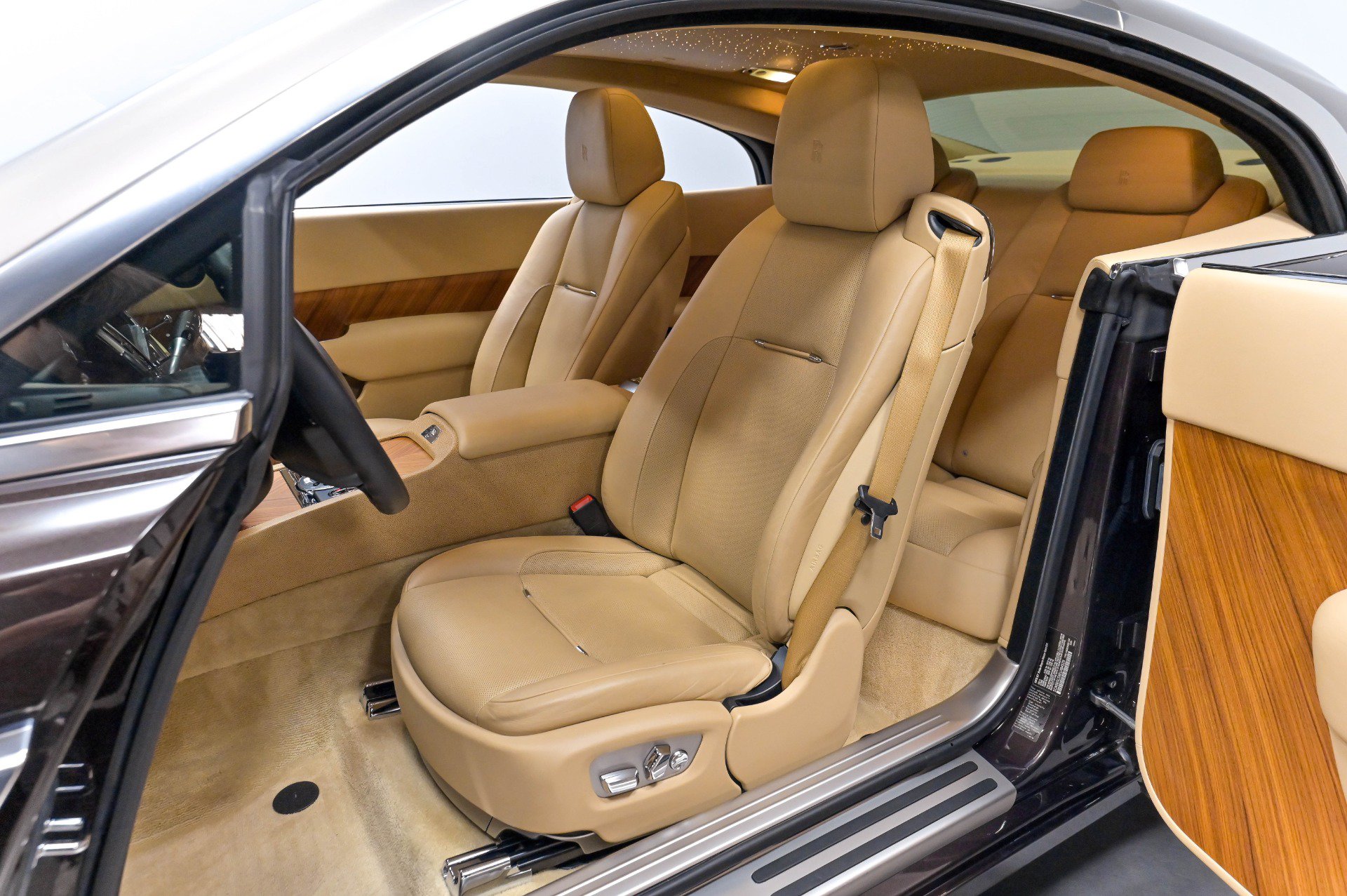 Used 2014 Rolls-Royce Wraith RWD image 8