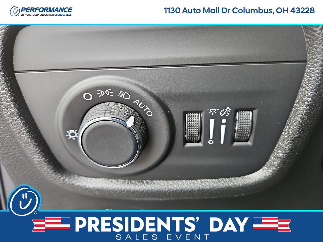 New 2026 Jeep Grand Cherokee Laredo image 29