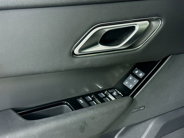 Used 2026 Land Rover Range Rover Velar S image 20