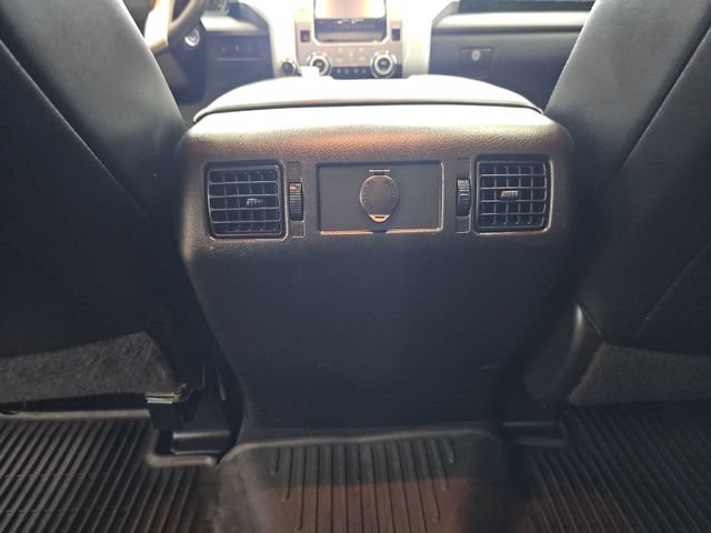 Used 2015 Toyota Tundra Platinum AWD/4WD image 39