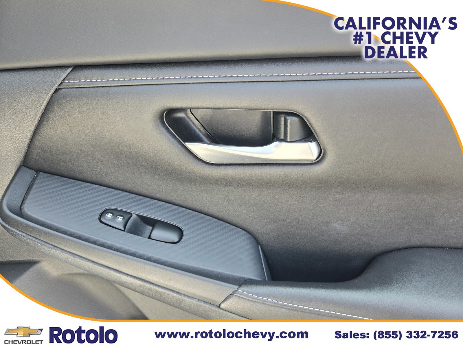 Used 2025 Nissan Sentra SV FWD image 10