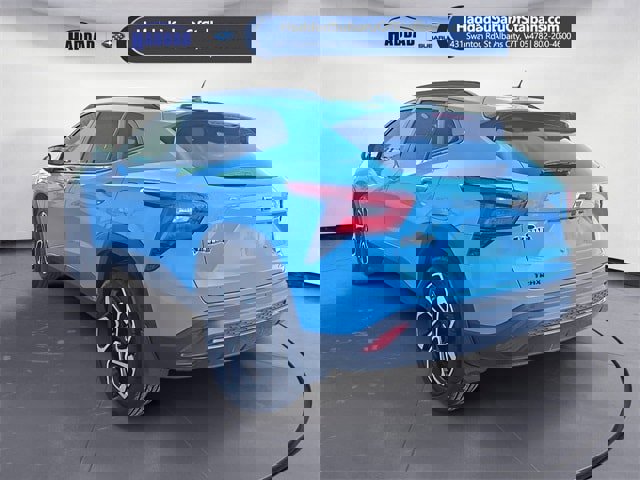 Used 2024 Chevrolet Trax RS w/ Sunroof Package image 3