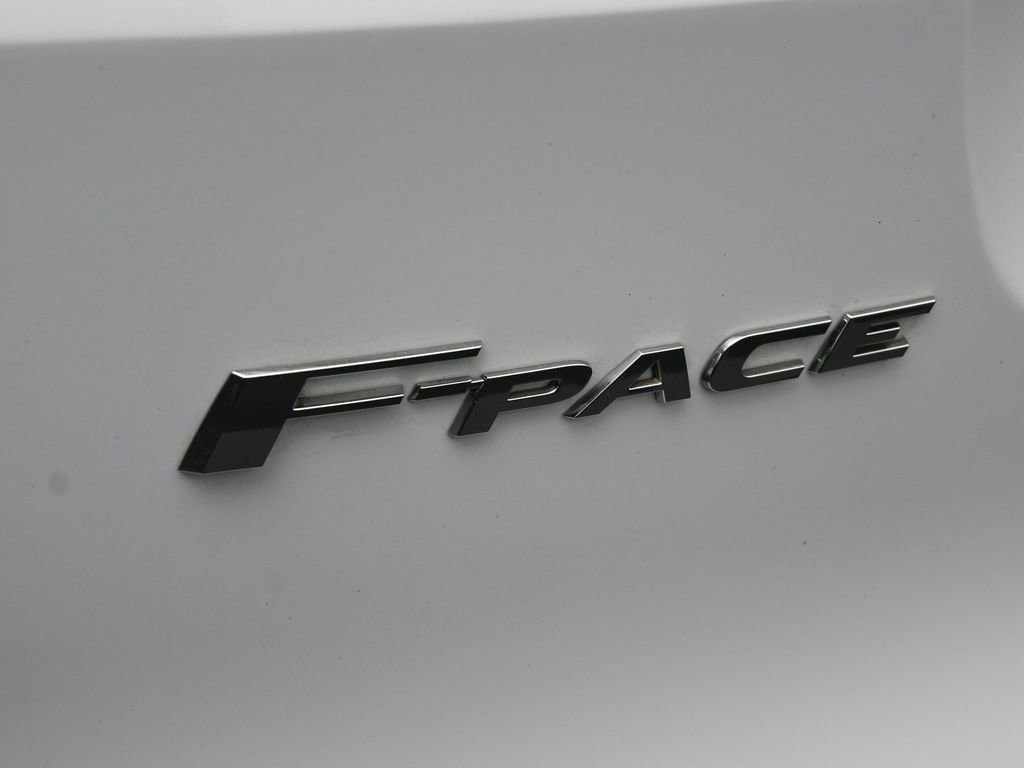 Used 2021 Jaguar F-PACE S image 8