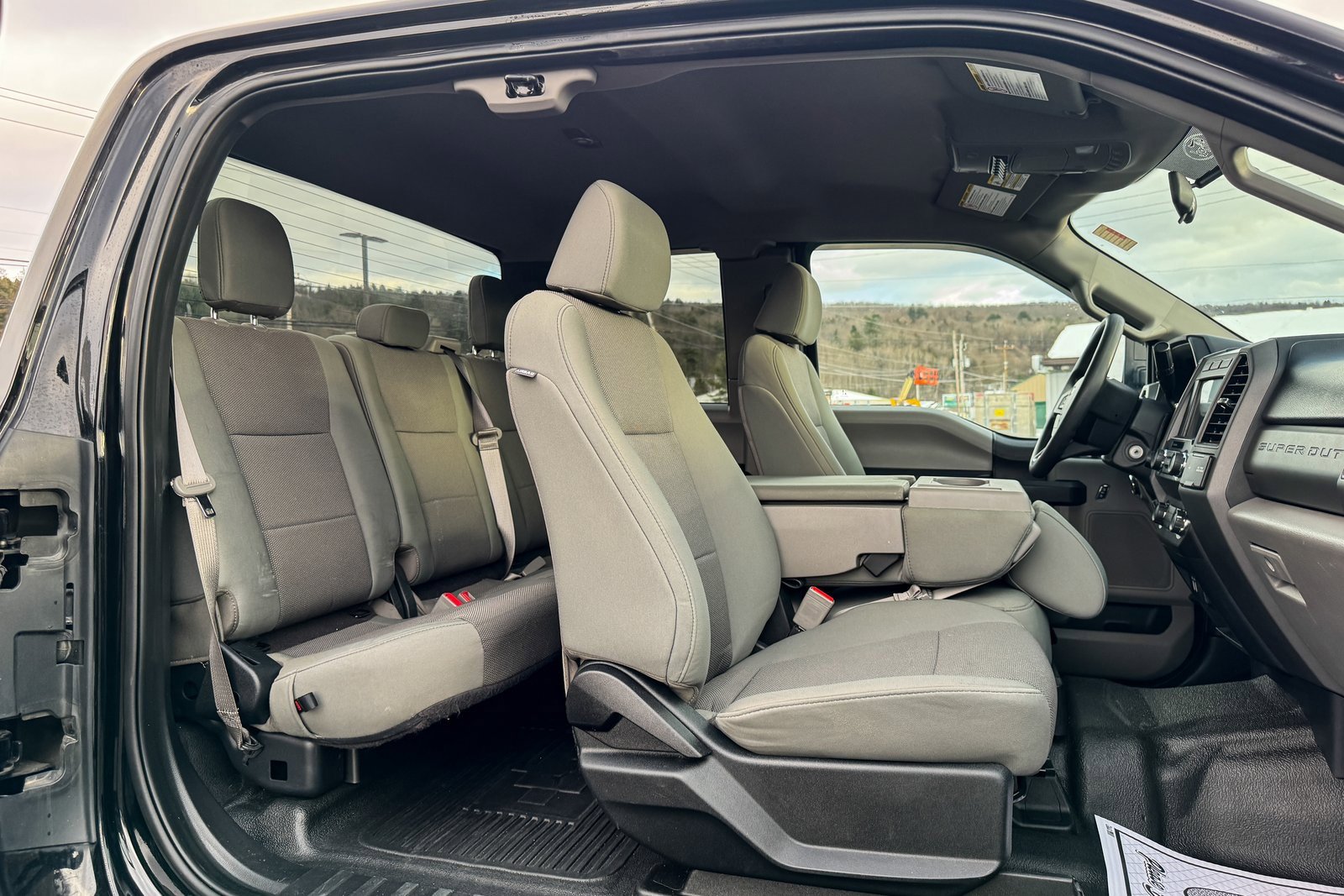 Used 2019 Ford F250 XL w/ STX Appearance Package image 9