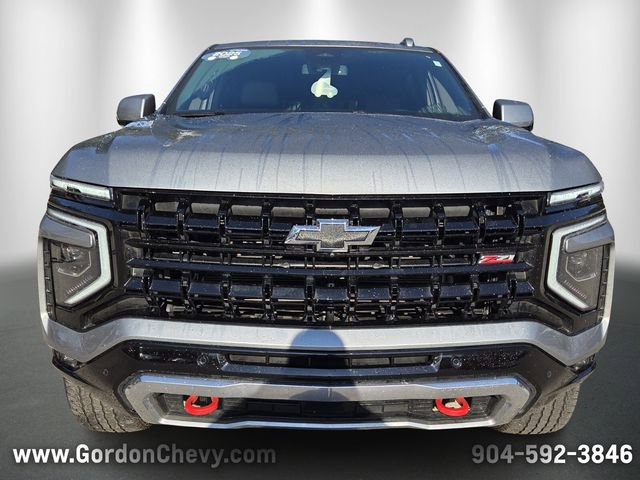 Certified 2025 Chevrolet Suburban Z71 AWD/4WD image 9