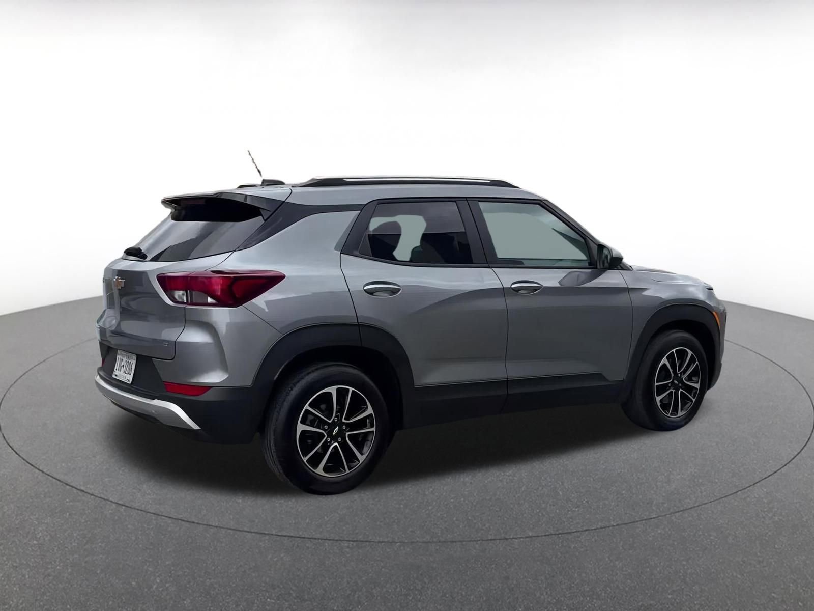 Used 2025 Chevrolet TrailBlazer LT image 15