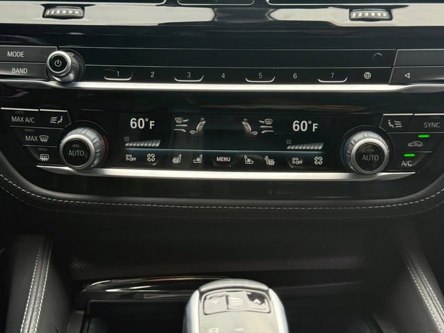 Used 2022 BMW M5 w/ Competition Package AWD/4WD image 4