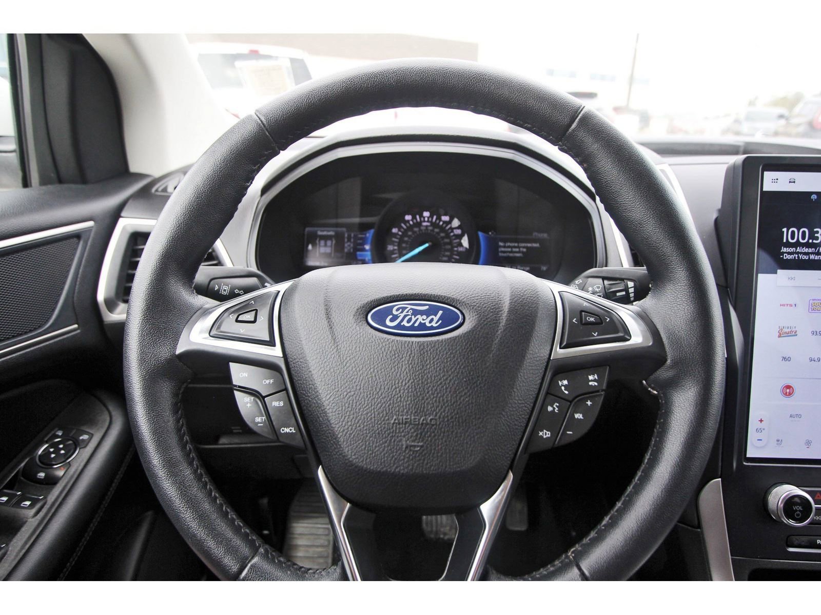 Used 2022 Ford Edge SEL w/ Convenience Package AWD/4WD image 16