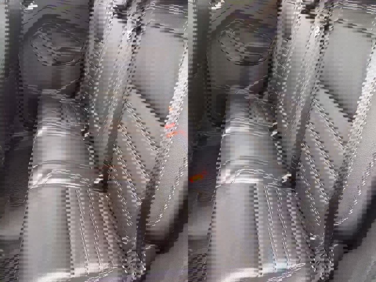 Used 2019 Ford Escape Titanium image 19