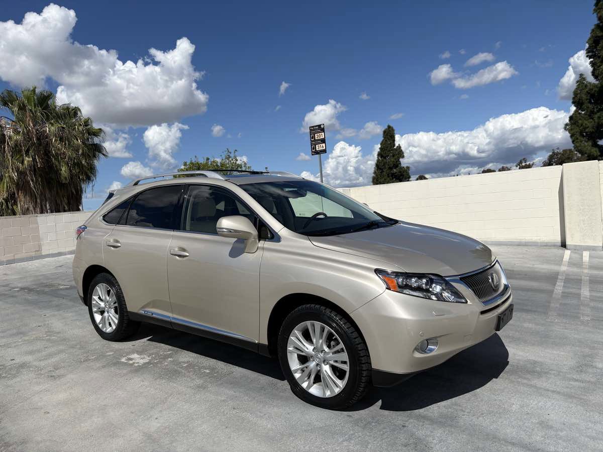 Used 2011 Lexus RX 450h AWD w/ Luxury Pkg image 47