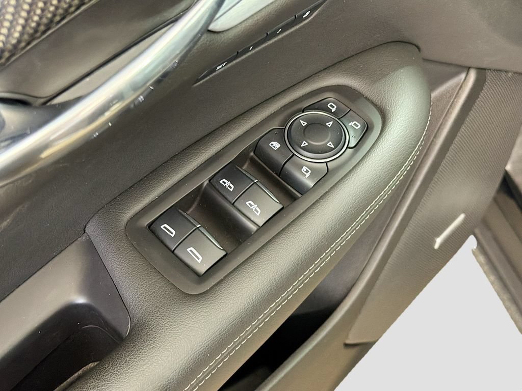 Certified 2024 Cadillac XT6 Sport w/ Technology Package AWD/4WD image 19