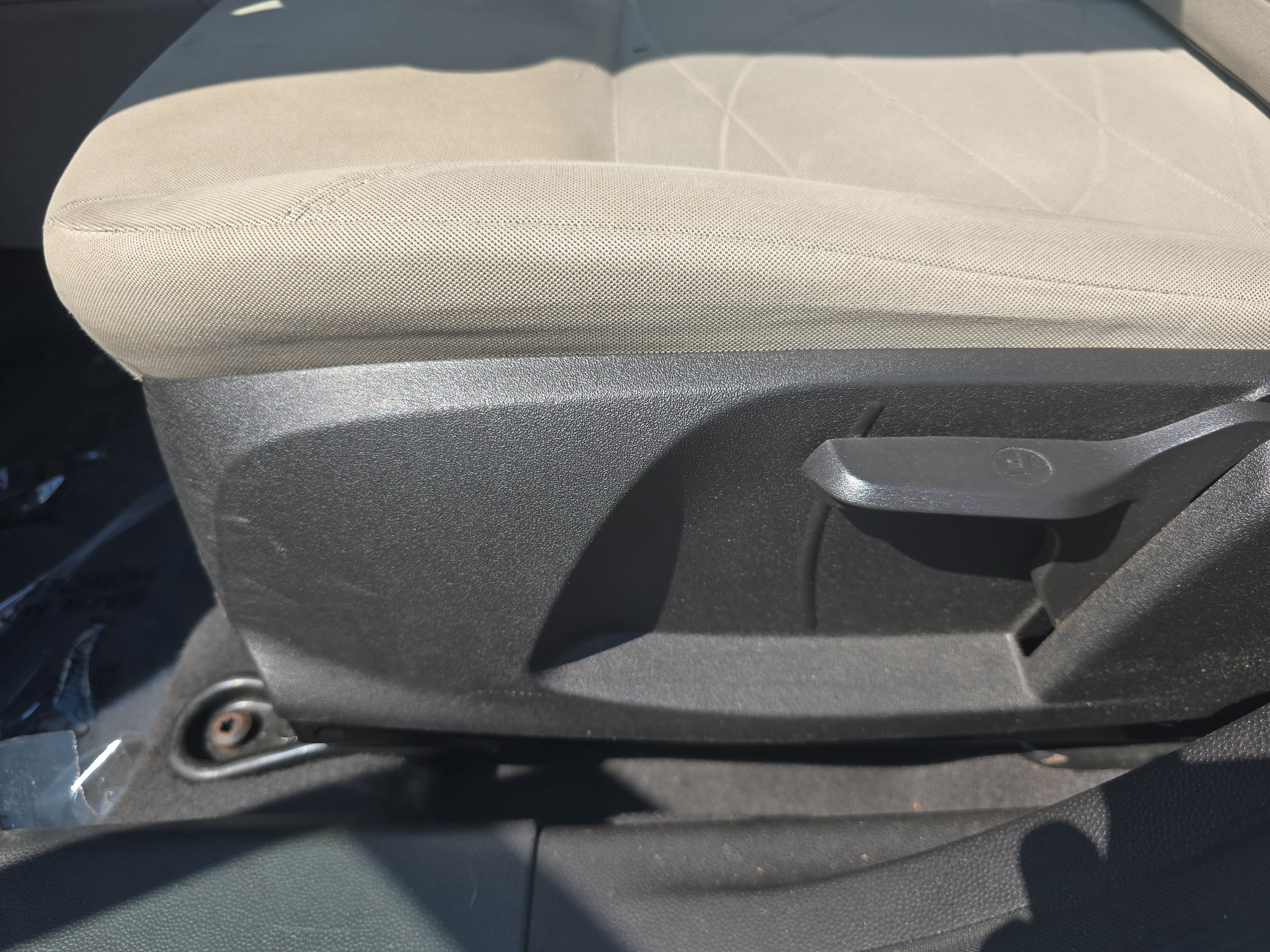 Used 2014 Ford Fiesta SE FWD image 26