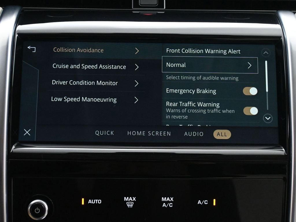 Used 2022 Land Rover Discovery Sport S image 39