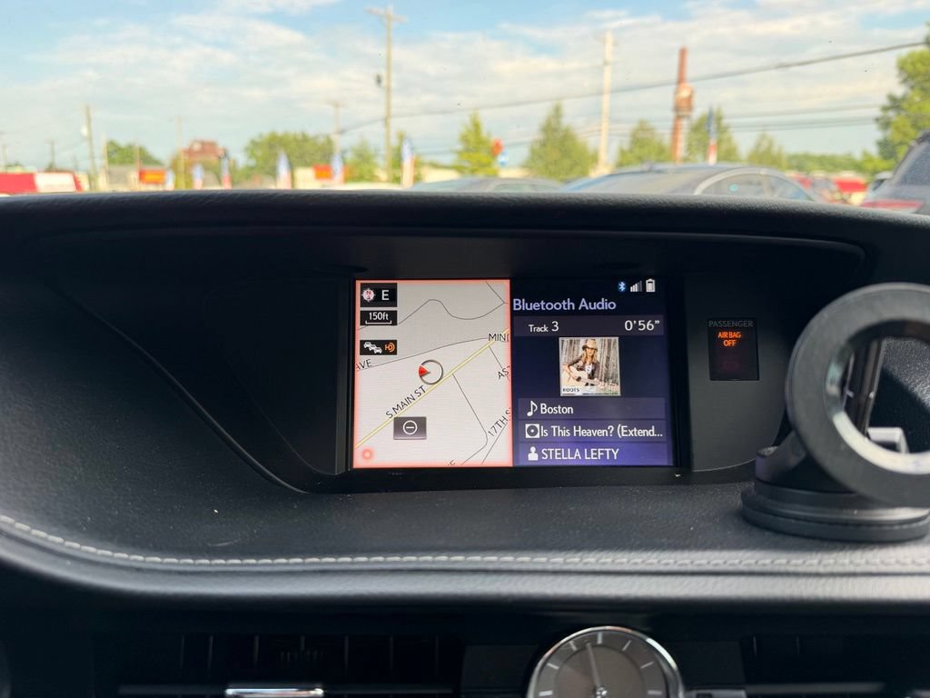 Used 2017 Lexus ES 300h w/ Navigation System Package FWD image 16