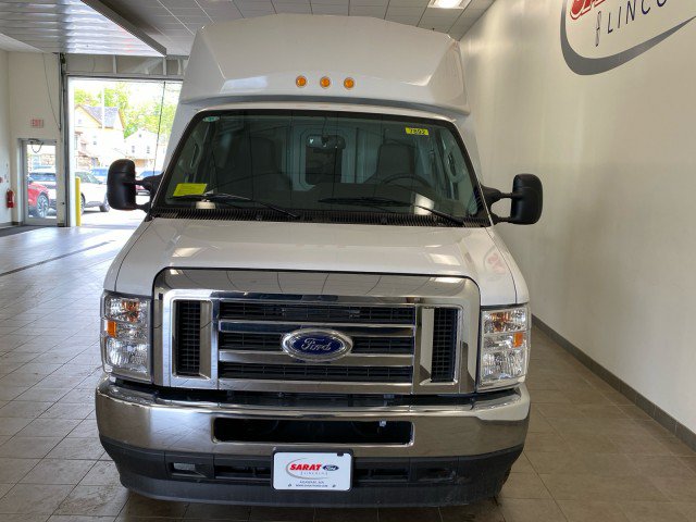 New 2025 Ford E-350 and Econoline 350 Super Duty w/ Power Equipment Group RWD image 3