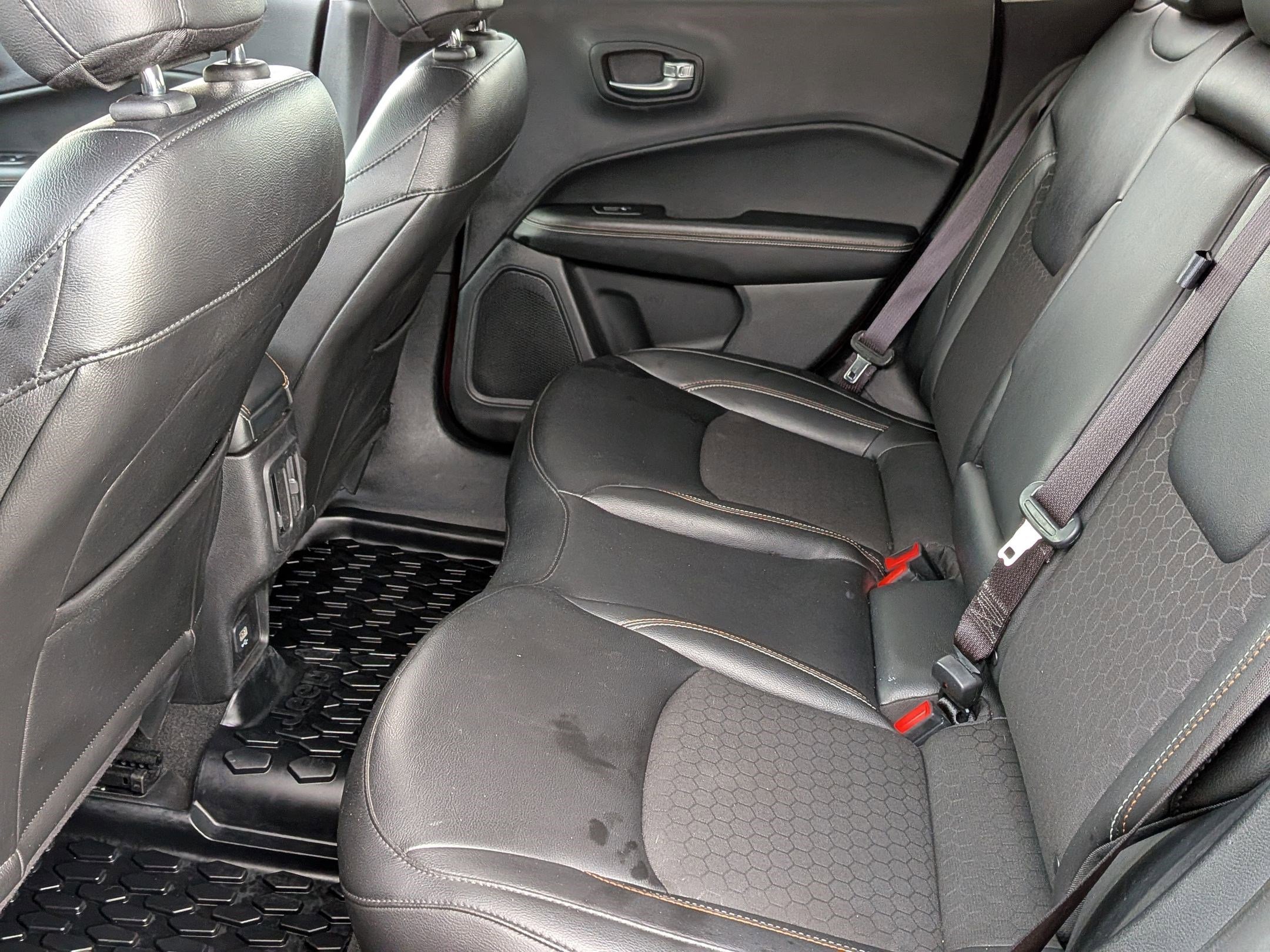 Certified 2021 Jeep Compass Latitude image 36