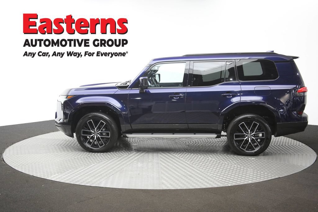 Used 2025 Lexus GX 550 w/ Accessory Package (2T) AWD/4WD image 64