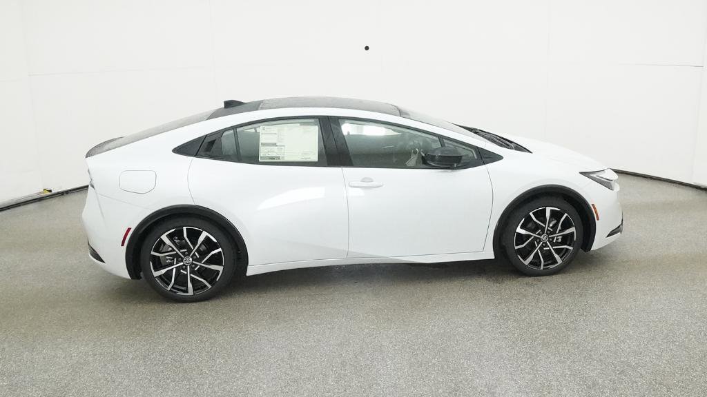 New 2026 Toyota Prius Plug-In Hybrid FWD image 25