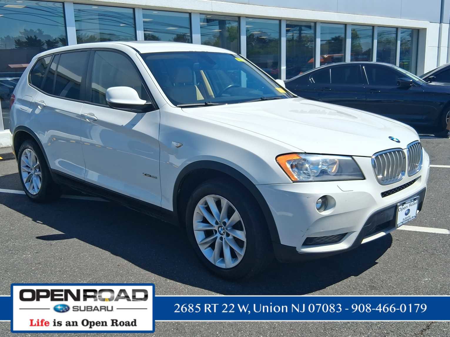Used 2014 BMW X3 xDrive28i AWD/4WD image 1