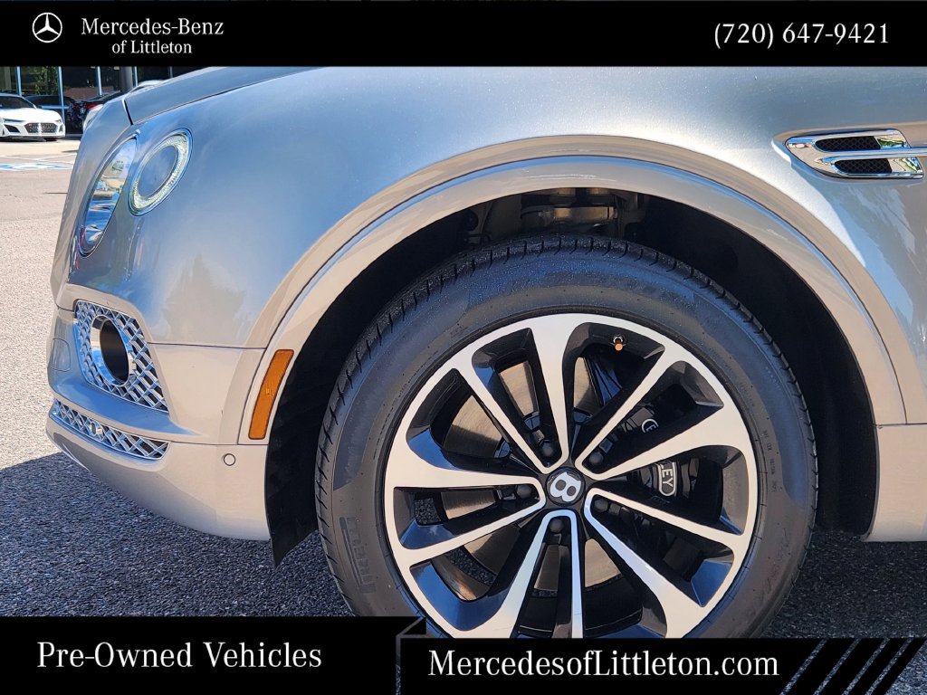 Used 2018 Bentley Bentayga AWD/4WD image 9