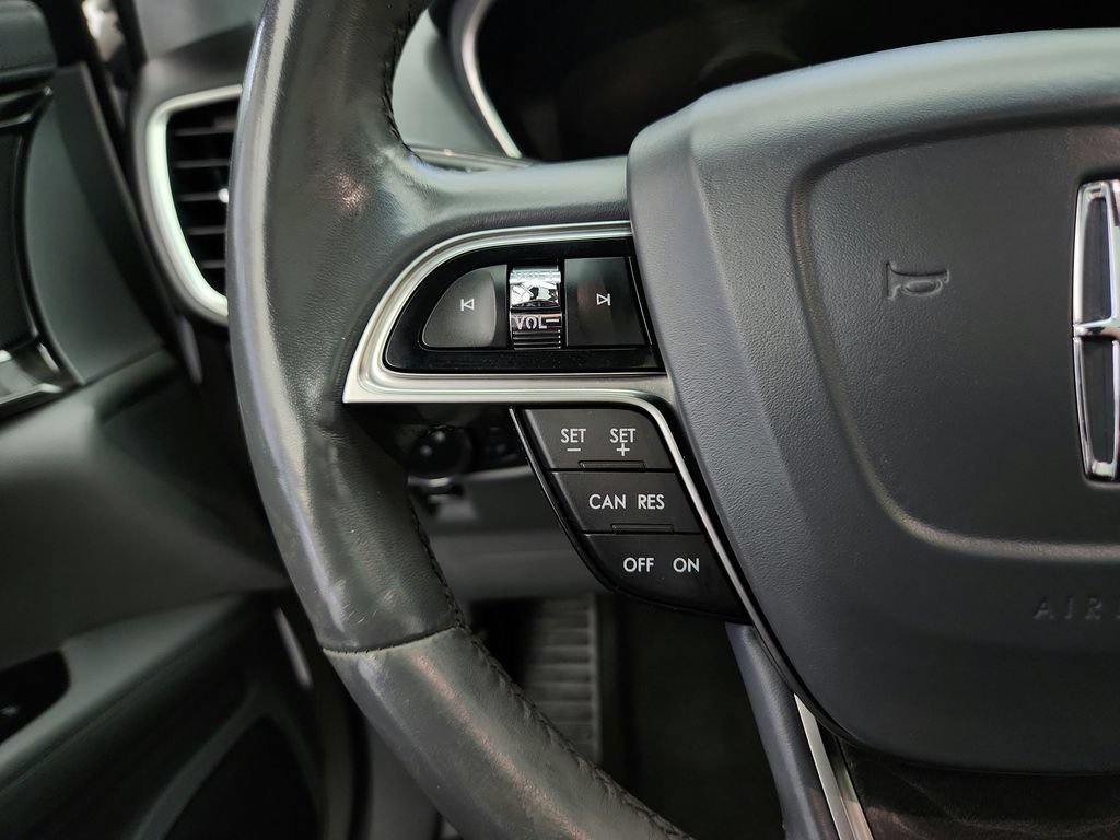 Used 2019 Lincoln Nautilus Reserve AWD/4WD image 24