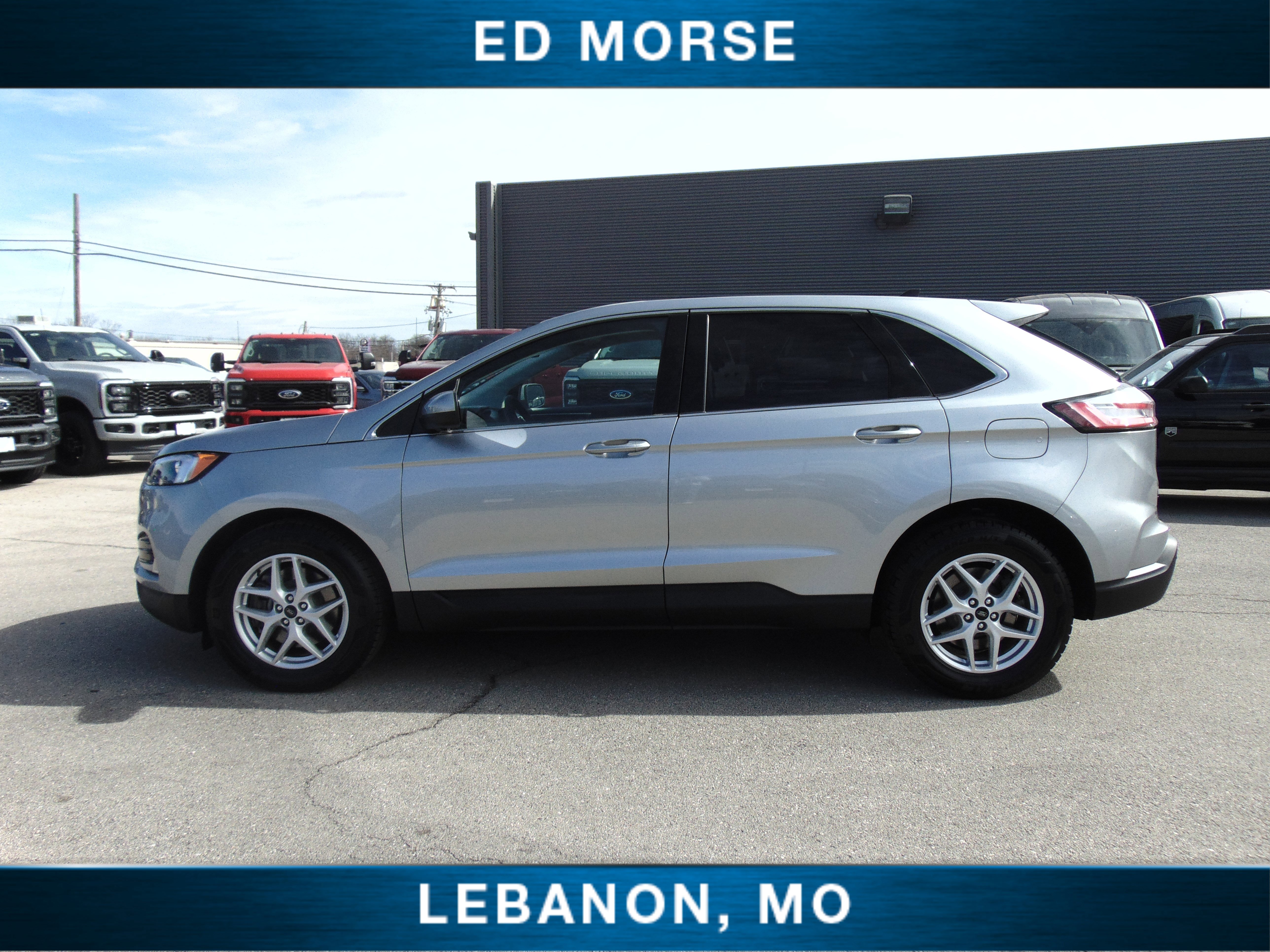 Certified 2023 Ford Edge SEL w/ Convenience Package image 2