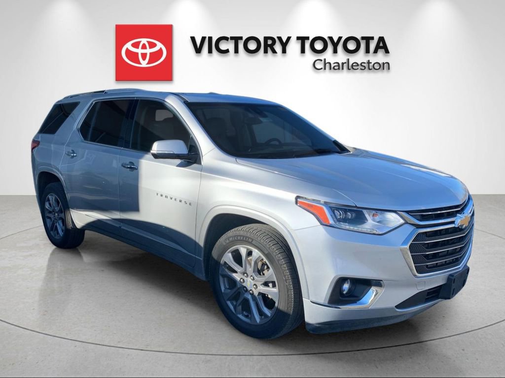 Used 2018 Chevrolet Traverse Premier w/ Driver Confidence II Package image 5