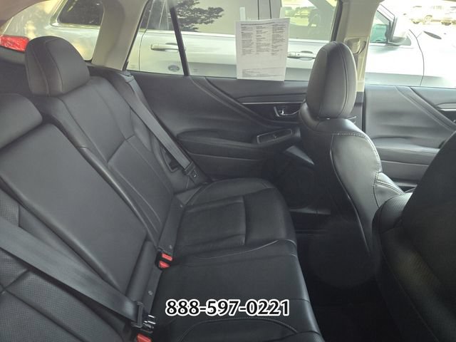 Used 2022 Subaru Outback Limited AWD/4WD image 10
