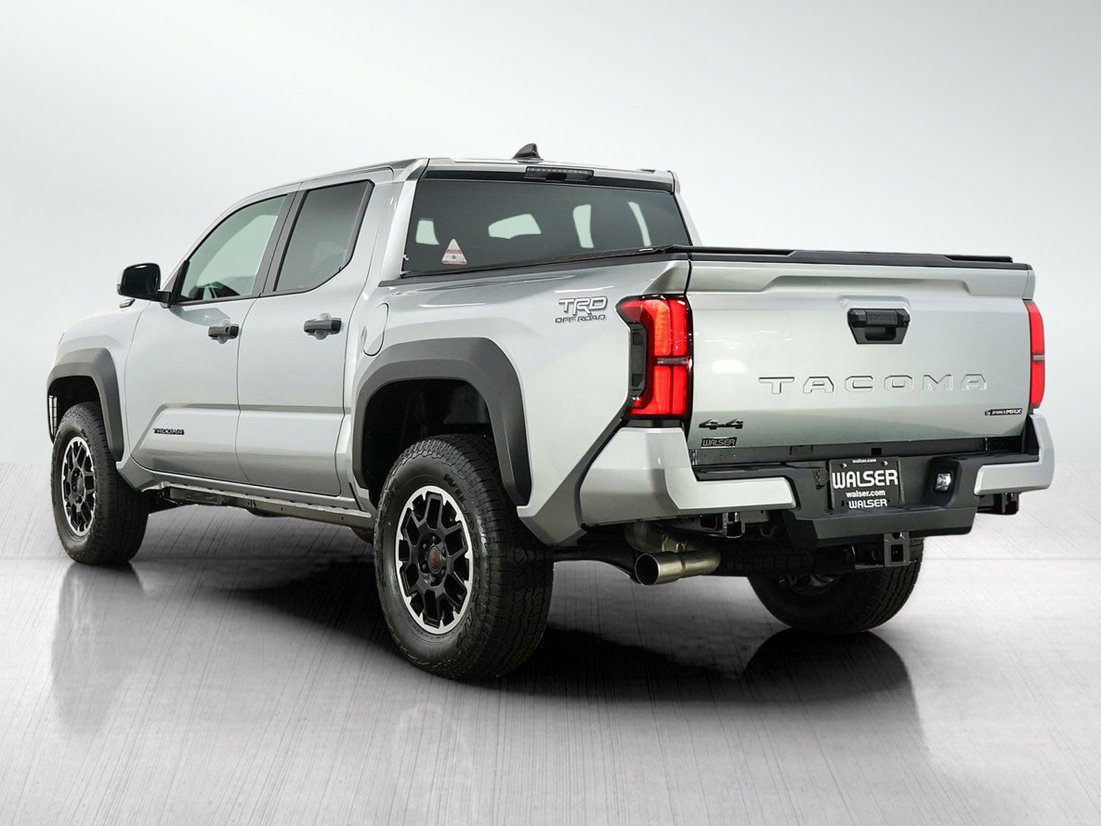 Used 2026 Toyota Tacoma TRD Off-Road AWD/4WD image 5
