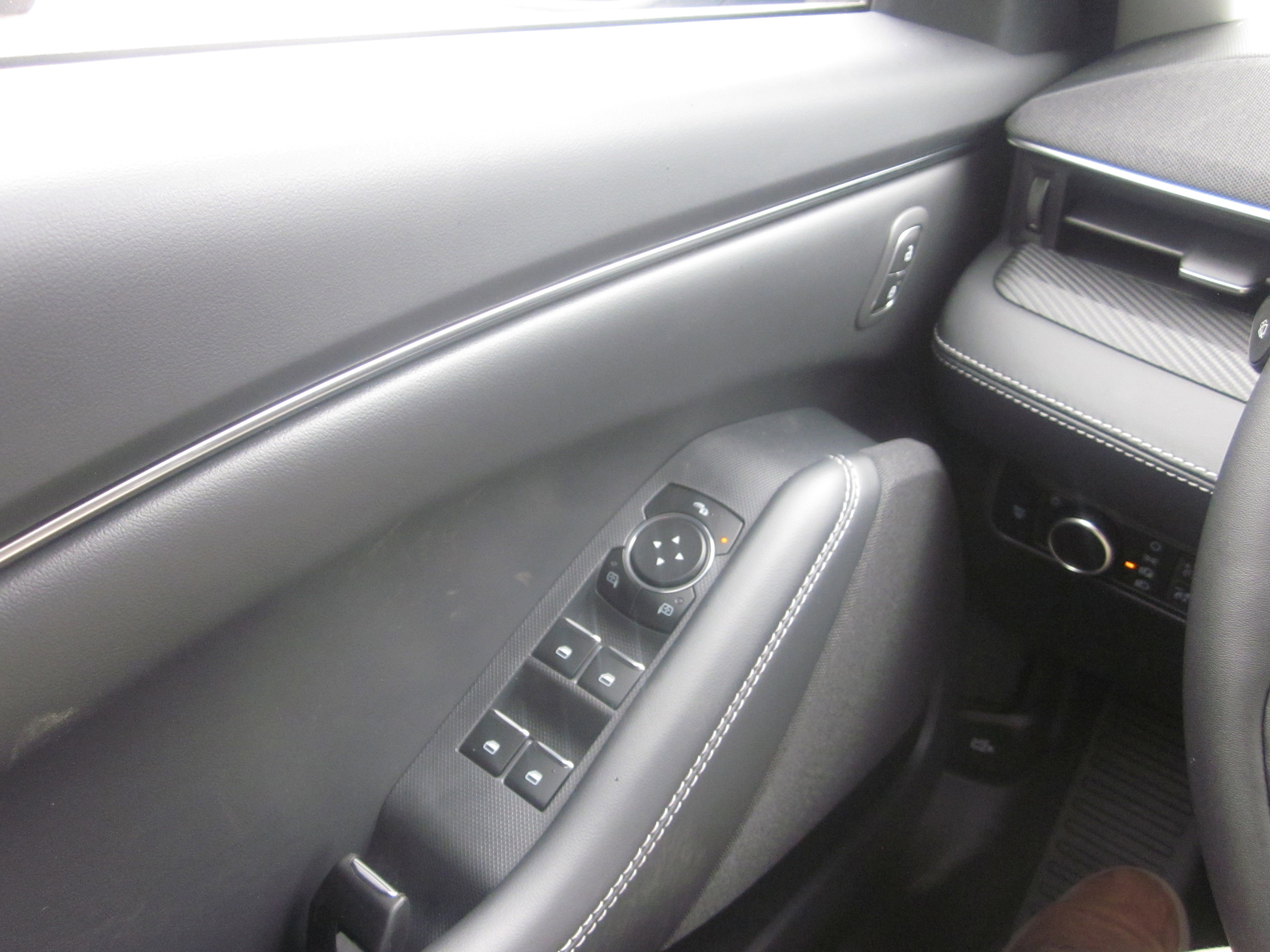 New 2025 Ford Mustang Mach-E Select image 20