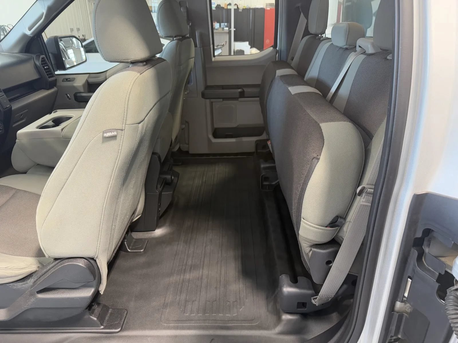 Used 2019 Ford F150 XL w/ Equipment Group 101A Mid AWD/4WD image 16