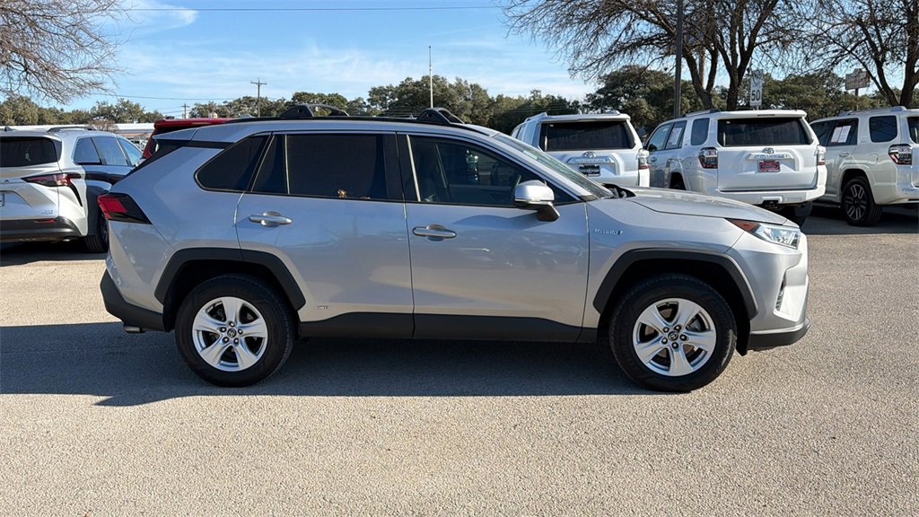 Certified 2021 Toyota RAV4 XLE image 7