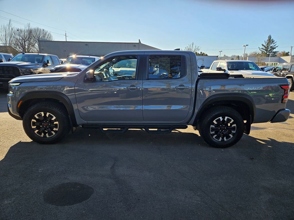 Used 2023 Nissan Frontier PRO-4X w/ Pro Convenience Package image 4