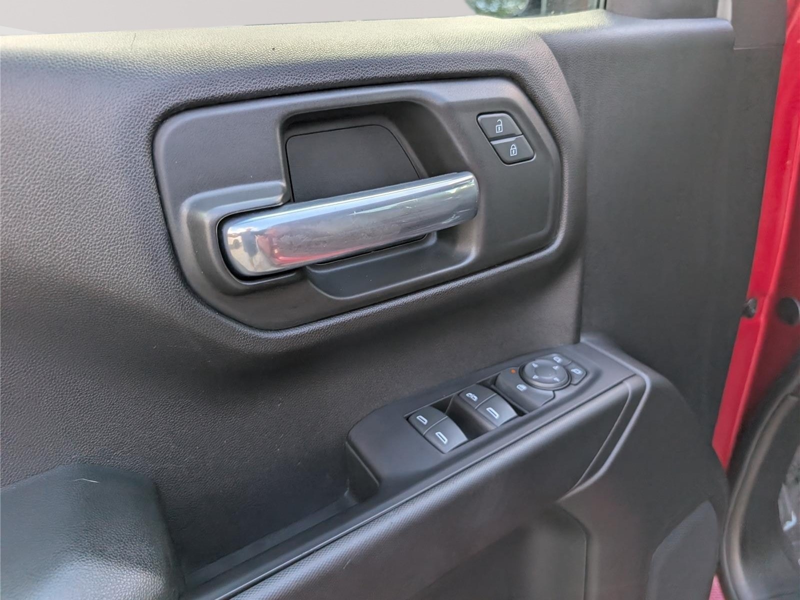 Used 2019 Chevrolet Silverado 1500 Custom Trail Boss w/ Custom Convenience Package AWD/4WD image 19
