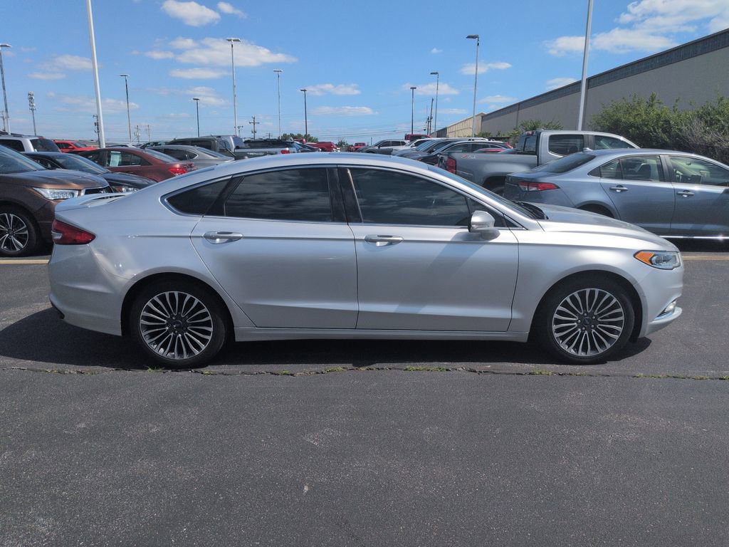 Used 2017 Ford Fusion Titanium AWD/4WD image 7