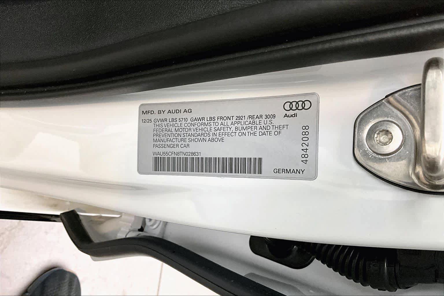 New 2026 Audi A6 Premium Plus AWD/4WD image 18