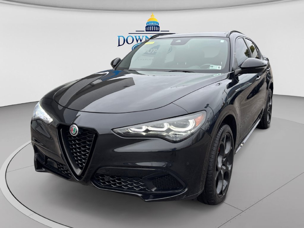 Used 2024 Alfa Romeo Stelvio Veloce AWD/4WD image 25