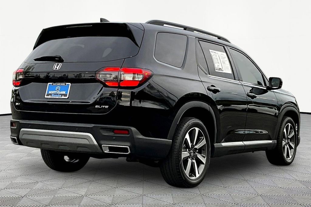 Used 2024 Honda Pilot Elite image 6