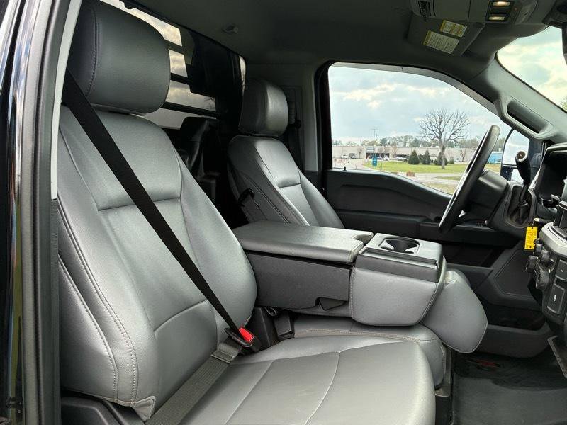 Used 2024 Ford F550 4x4 Regular Cab Super Duty image 22